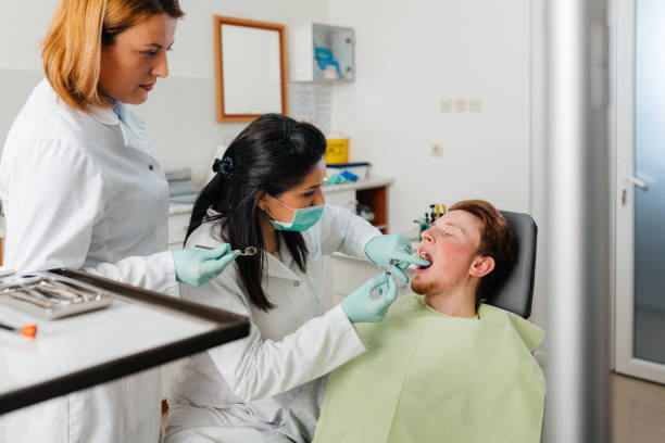 Professional Emergency Dentist in IA